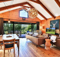 Kangaroo Valley Timber Cabin - Accommodation NSW