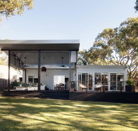 Kirby's Berrara Beach House - Accommodation NSW