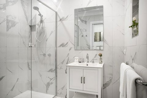 Lake Daylesford Apartment 2 - Accommodation NSW 2