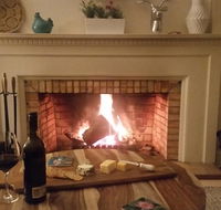 Lake House Benalla - Accommodation NSW