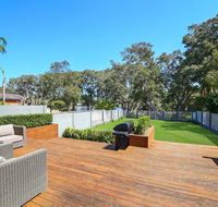 Lakeside Luxury - 13 Lake Street - Accommodation NSW