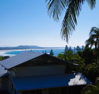 LaMaison de Shines 13 Dulconghi Street - Accommodation NSW