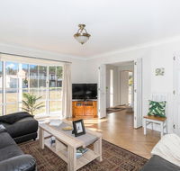 Macleay Street 23 Narrawallee - Accommodation NSW