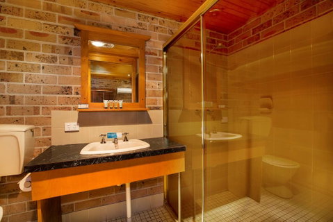 Macquarie Inn - Accommodation NSW 3