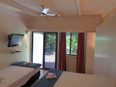 Magnetic Island Resort, Sleeps 3, Free WIFI - Accommodation NSW 0