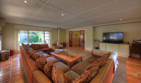 Maleny Homestead & Cottage - Accommodation NSW 1