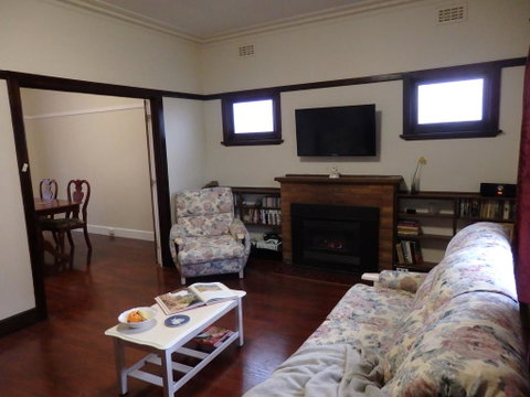 Mandall Avenue - Accommodation NSW 3