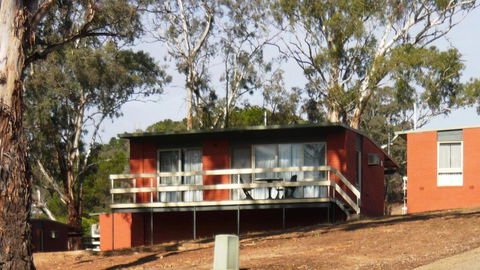 Mansfield Country Resort - Accommodation NSW 0