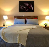 Massive Home 7 mins to City - Accommodation NSW