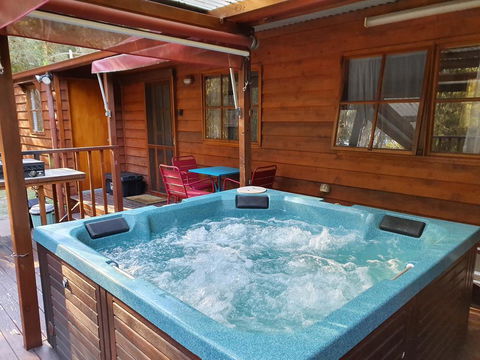 Melaleuca Seaside Retreat - Accommodation NSW 2