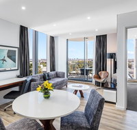 Meriton Suites Mascot Central - Accommodation NSW