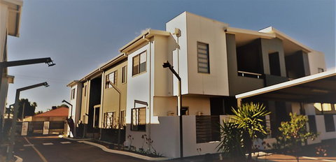 MERRIFIELD Foothill Suites - RELAXING LIFETYLE CHOICE - Accommodation NSW 3