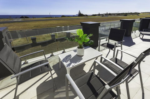 Midas Ocean View - Accommodation NSW 0