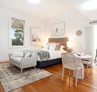 Modern and Cosy Inner West Apartment - Accommodation NSW