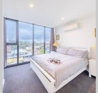 Modern Luxury 3 Bedroom Apartment with Sea Views - Accommodation NSW