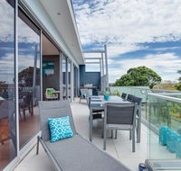 Modern McCrae Beauty - Accommodation NSW