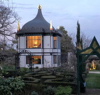 Montacute Pavilion  Gardens - Accommodation NSW