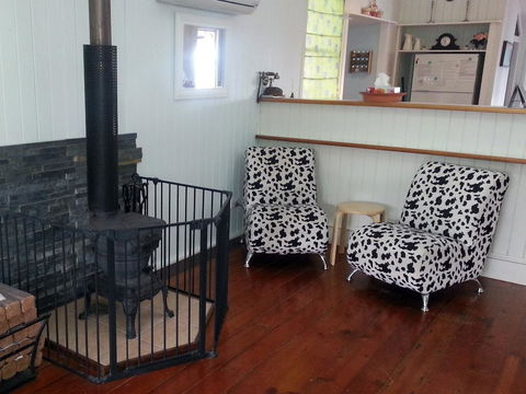 Montville Holiday House - Accommodation NSW 3