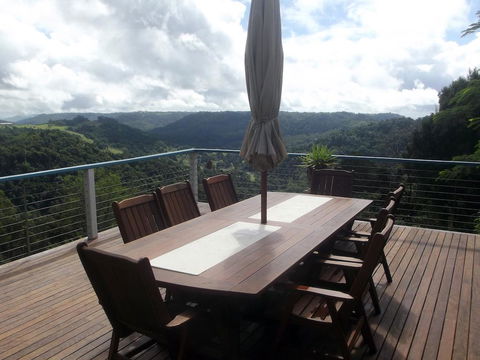 Montville Holiday House - Accommodation NSW 0