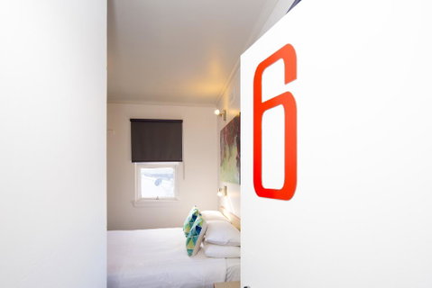 Mowbray Hotel - Accommodation NSW 2