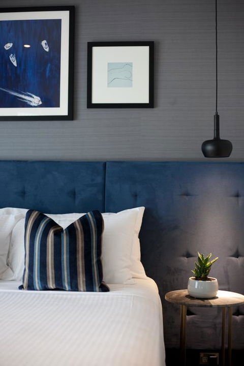 Mrs Banks Hotel - Accommodation NSW 3