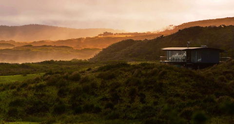 Mures Cloudy Bay Retreat - Accommodation NSW 0