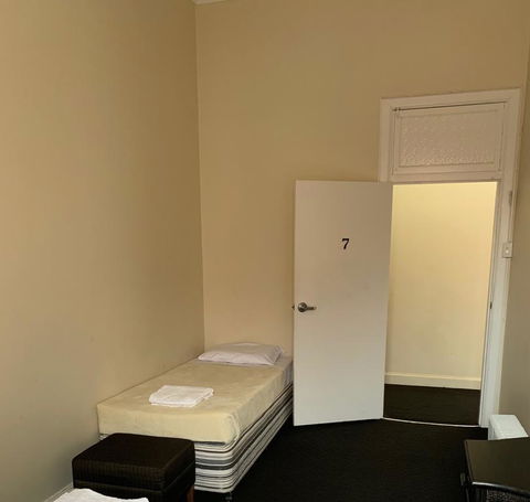 National Hotel Toowoomba - Accommodation NSW 1
