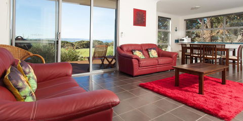 Cosy Corner Sea View Apartments - Accommodation NSW 10