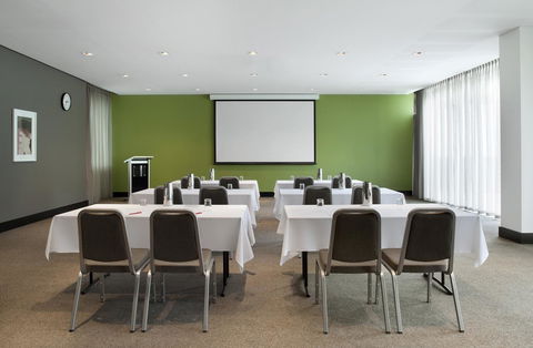 Adina Apartment Hotel Perth - Accommodation NSW 13