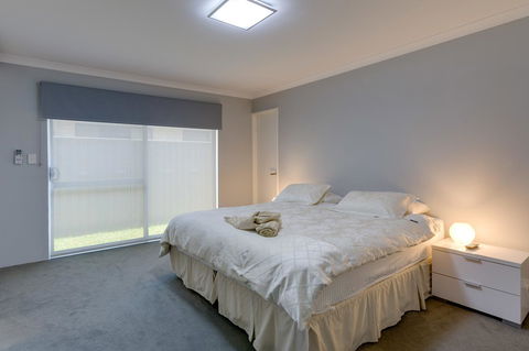 Rainbow Dream House - Accommodation NSW 6