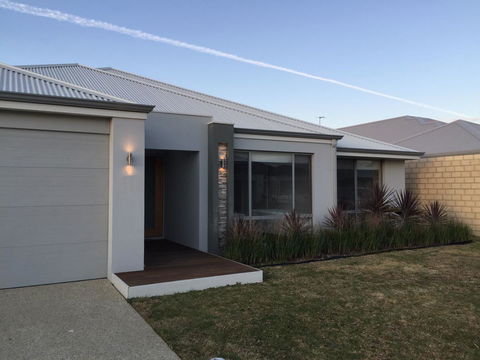 Rainbow Dream House - Accommodation NSW 25