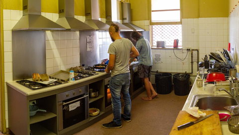 Fremantle Beach Backpackers - Accommodation NSW 30