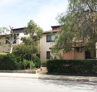 Kenata-Fairway - Accommodation NSW