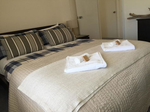 Applecross Village Apartment - Accommodation NSW 31