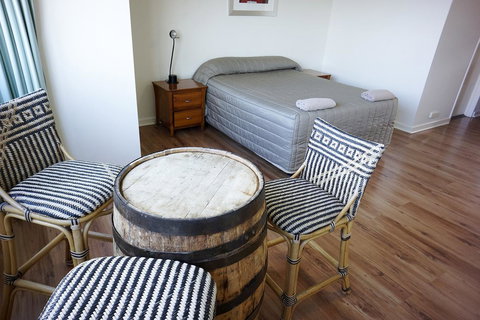 Studio 208 With Ocean Views - Accommodation NSW 2