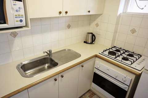 Studio 208 With Ocean Views - Accommodation NSW 16