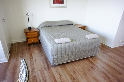 Studio 208 With Ocean Views - Accommodation NSW 5