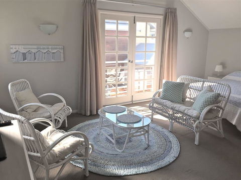 Fremantle Local Beach Studio - Accommodation NSW 8