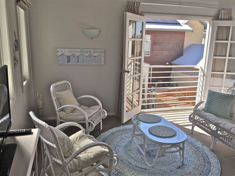 Fremantle Local Beach Studio - Accommodation NSW 0
