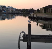 Waterside Canal Dreams - Accommodation NSW