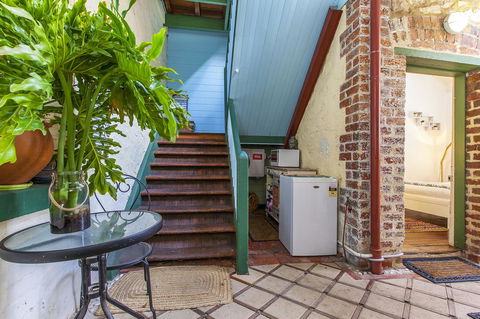 The Hub Fremantle - Accommodation NSW 12