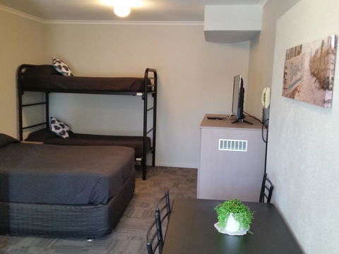Mandurah Foreshore Motel - Accommodation NSW 12