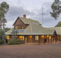 212 Yungarra - Accommodation NSW