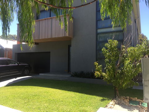 The Pool House - Fremantle - Accommodation NSW 4