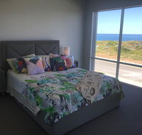Beach House at SeaScapes.. - Accommodation NSW