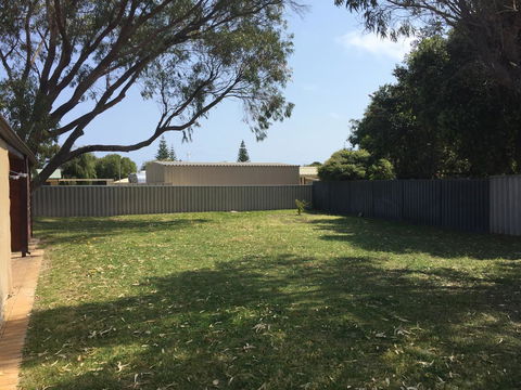 The Bothy Lancelin Family Retreat - Accommodation NSW 2