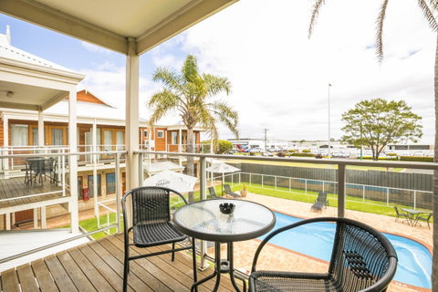 Nightcap At The Ship Inn - Accommodation NSW 26