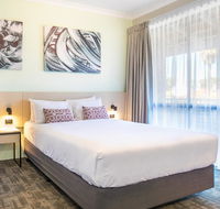 Nightcap at Wanneroo Tavern - Accommodation NSW
