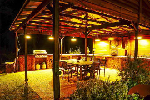 Nannup Bush Retreat - Accommodation NSW 5