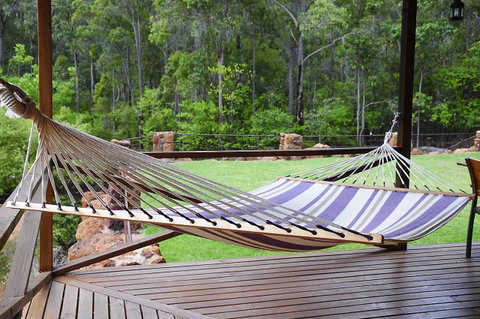 Nannup Bush Retreat - Accommodation NSW 4